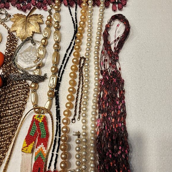 Vintage - Modern Jewelry Lot 2.5+ Lb Wear Repair Craft Upcycle AS IS Mixed Style - Picture 12 of 16